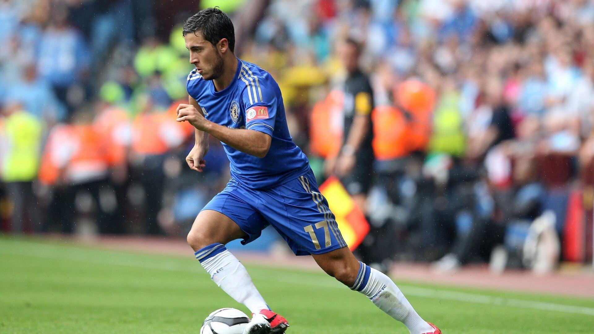 篮网险胜广东队，西亚卡姆状态火热引爆全场